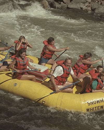 Rafting on white water